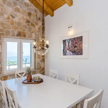 Rokova Vala Villa