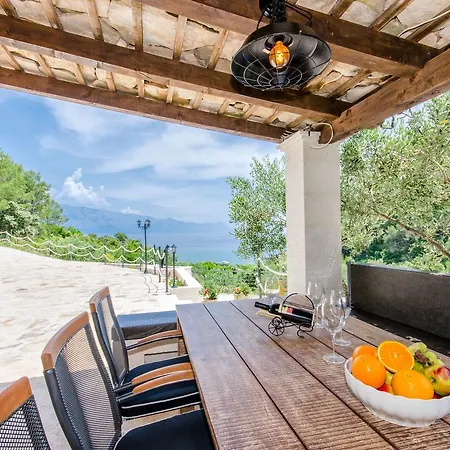 Villa Rokova Vala