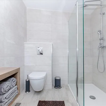 Rokova Vala Villa *
