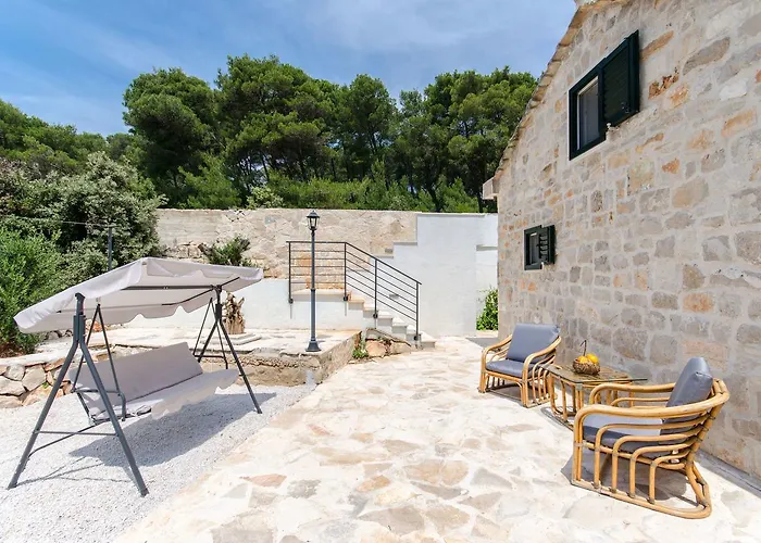 Rokova Vala Villa Sumartin