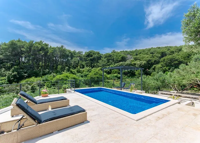 Rokova Vala * Sumartin