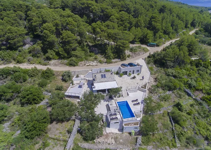 Rokova Vala Villa Sumartin