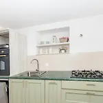 Villa Rokova Vala Sumartin